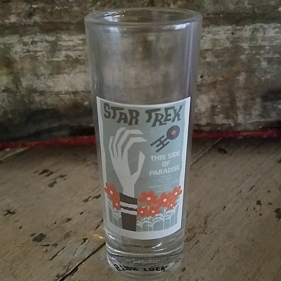NWT Star Trek Shot Glass set - Picture 3 of 6